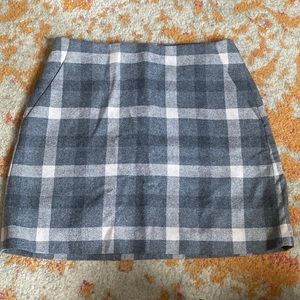 Plaid Uniqlo skirt
